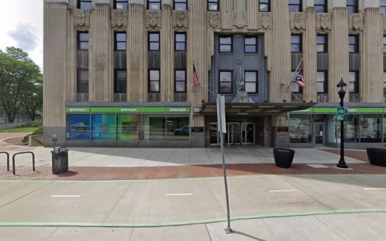 453392 weber ray l 768x480