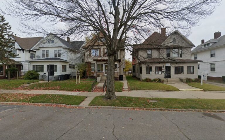 454092 weisman neil 768x480