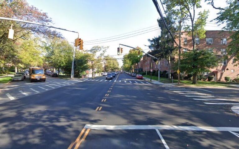 454138 weiss franklin r 768x480