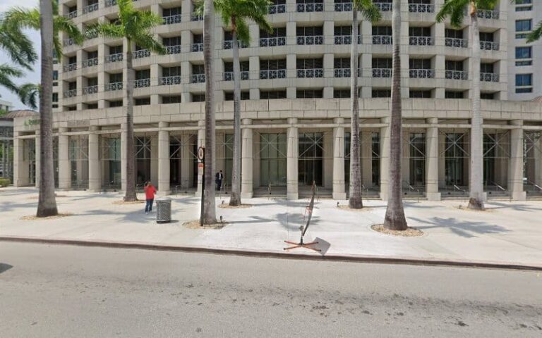 454156 weiss serota helfman cole bierman p.l 768x480