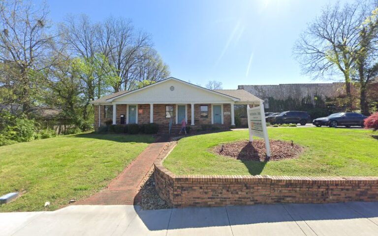 454164 weiss w tyler 768x480