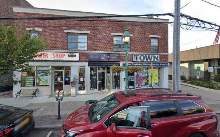 454198 weissman law firm pllc 768x480