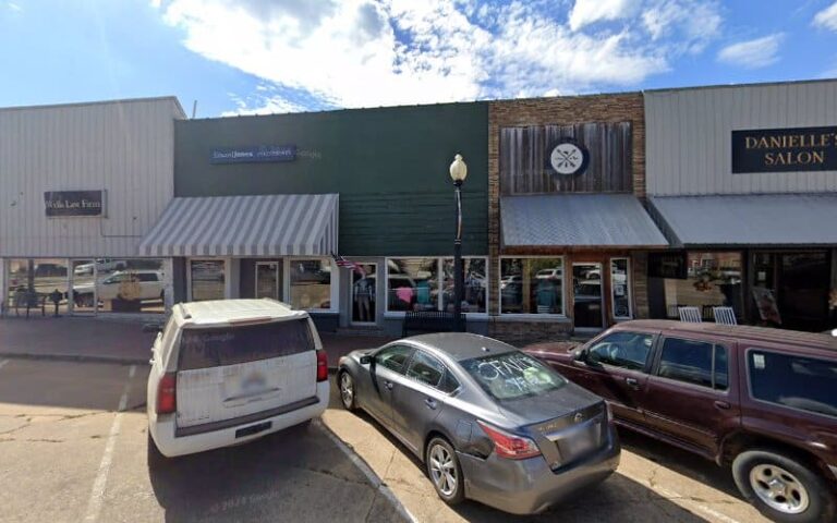 454514 wells john 768x480