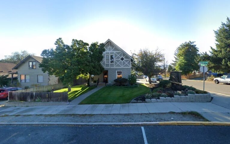 454671 wenatchee law 768x480