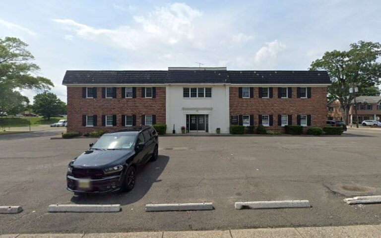 454787 wendy l. kuczynski rd 768x480