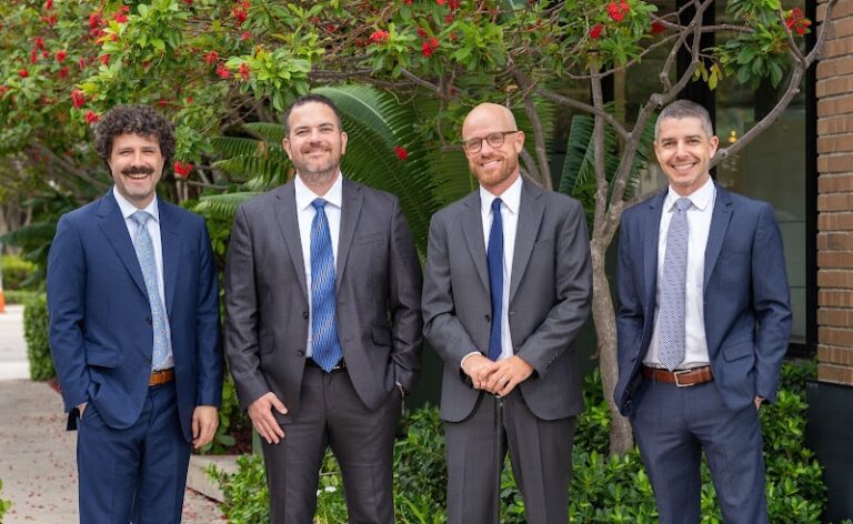 454928 werner hoffman greig garcia 768x472