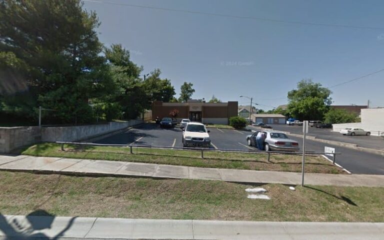 455008 wesley moore 768x480