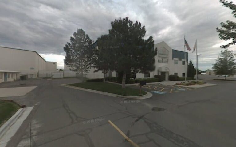 455449 western aircraft maintenance 768x480