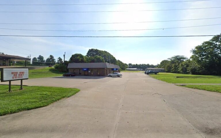 455783 whaley pete w 768x480