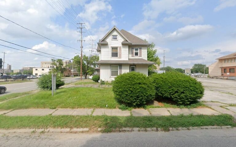 455858 wheaton robin l 768x480