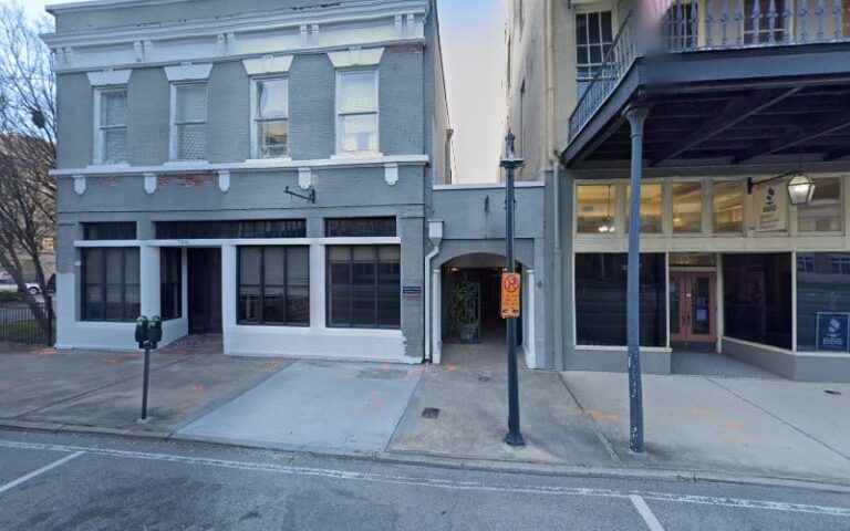 456229 white john l 768x480