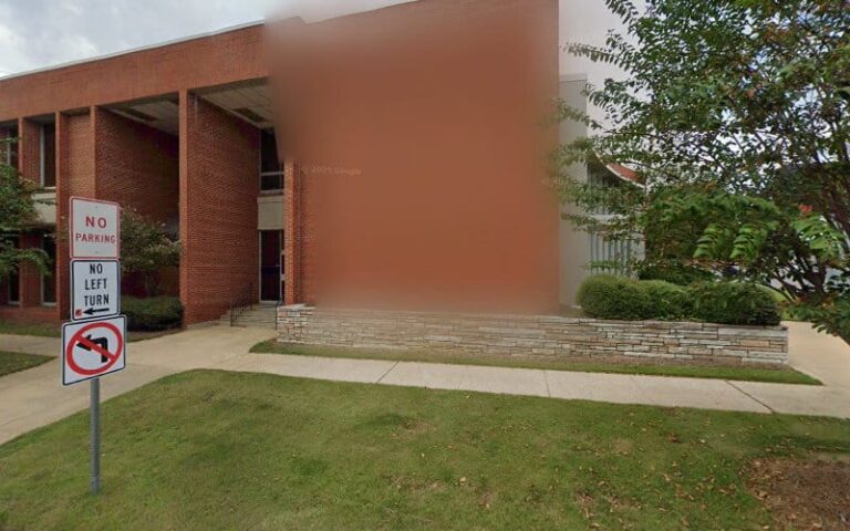 456245 white kenneth e 768x480