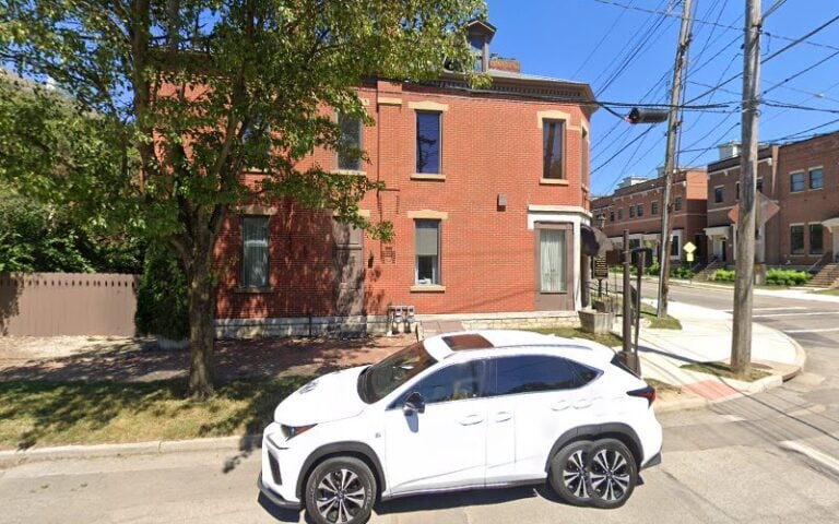 456823 whittier square 768x480