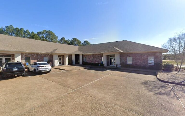 458301 william featherston 768x480