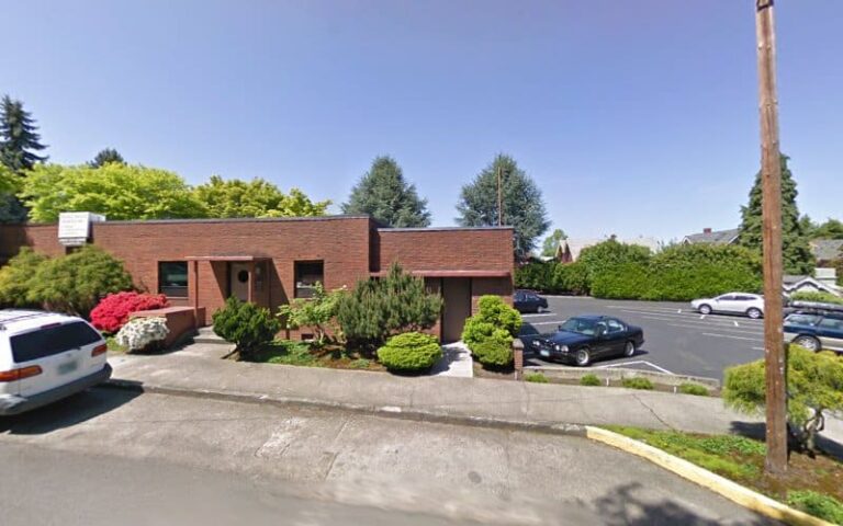 458594 william j. macke 768x480