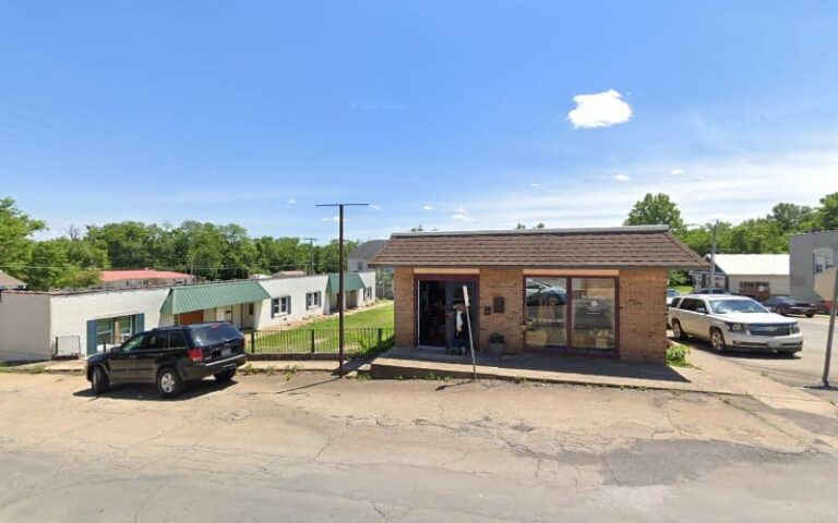 459482 williams frank 768x480