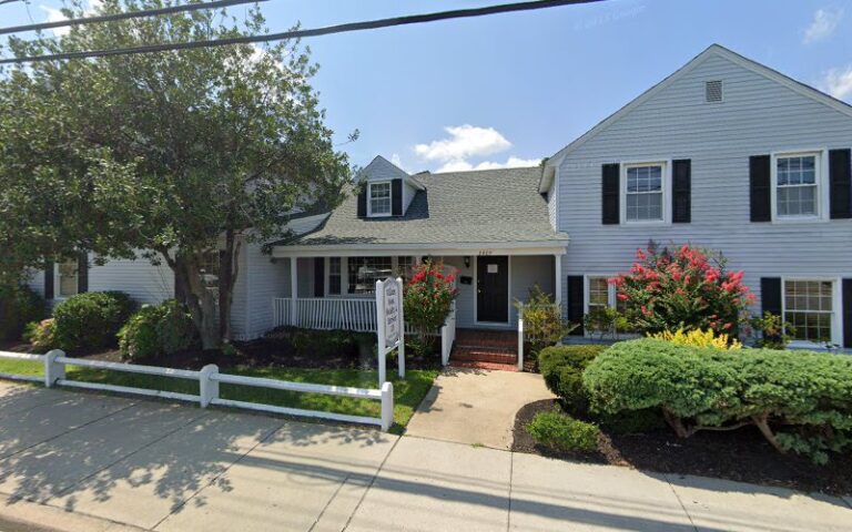 459702 williams moore shockley smith regan j r 768x480