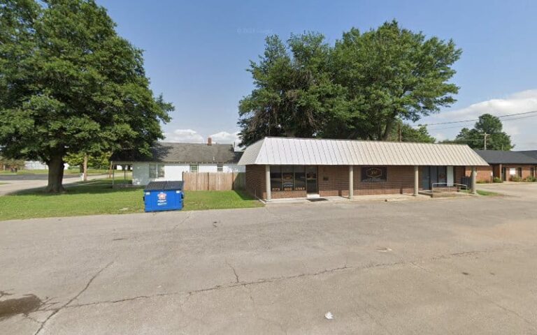 459753 williams sam 768x480