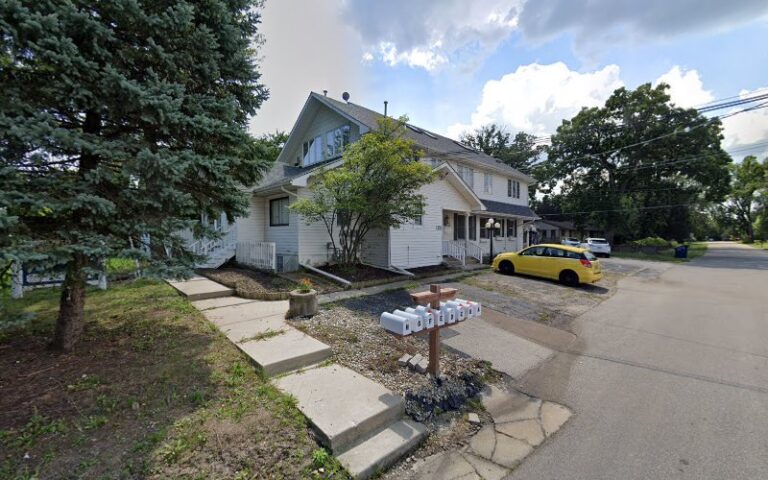 459887 williamson carol a 768x480