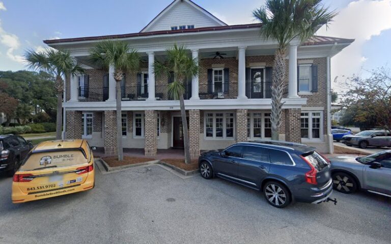 460084 willoughby hoefer 8211 randolph r. lowell 768x480