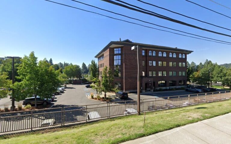 461668 witherspoon kelley 768x480