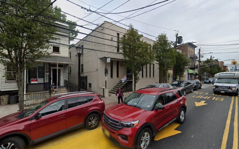 462052 wolfberg wolfberg llc 768x480