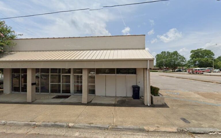 462452 wood carlton p.c 768x480