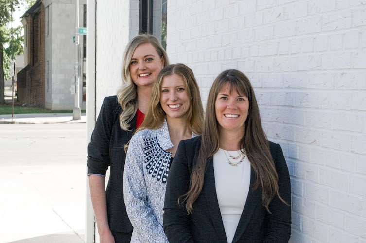 462470 wood long llc