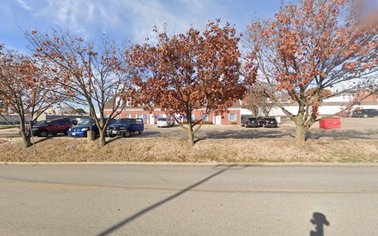 462533 wood kathy l 768x480