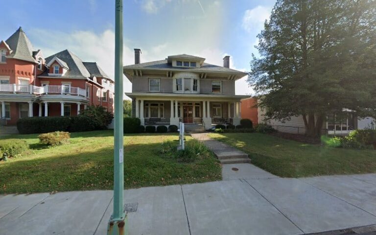 462553 wood law office 768x480