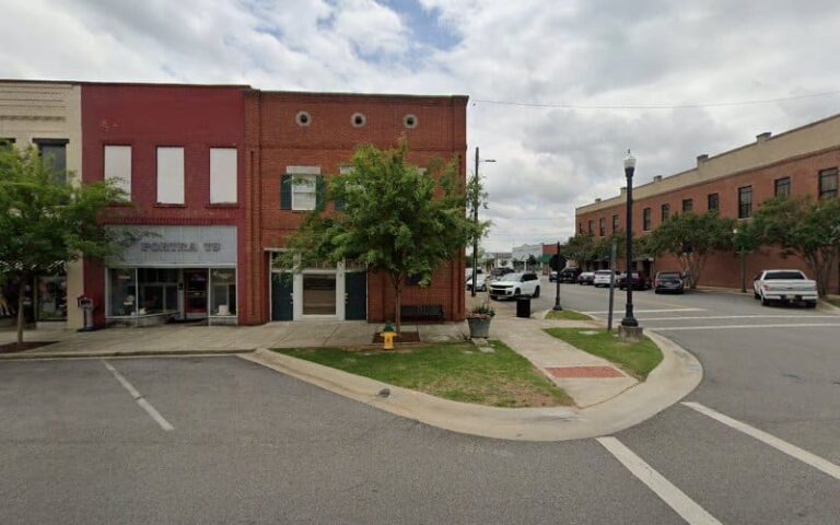 462758 woodroof woodroof 768x480