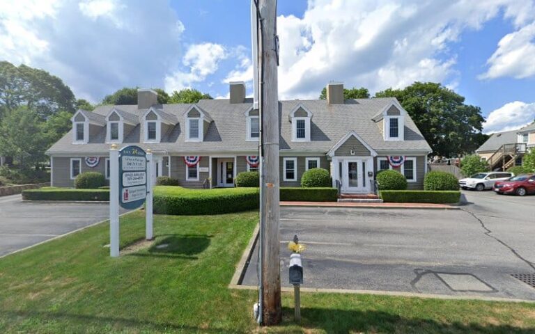 462848 woods john l 768x480