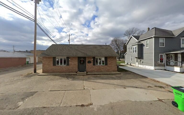 463674 wright tara r 768x480