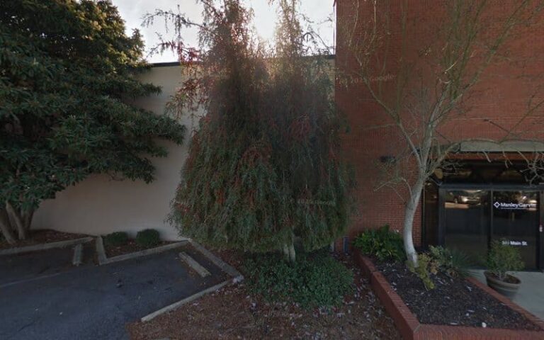 463983 wyndham ted 768x480