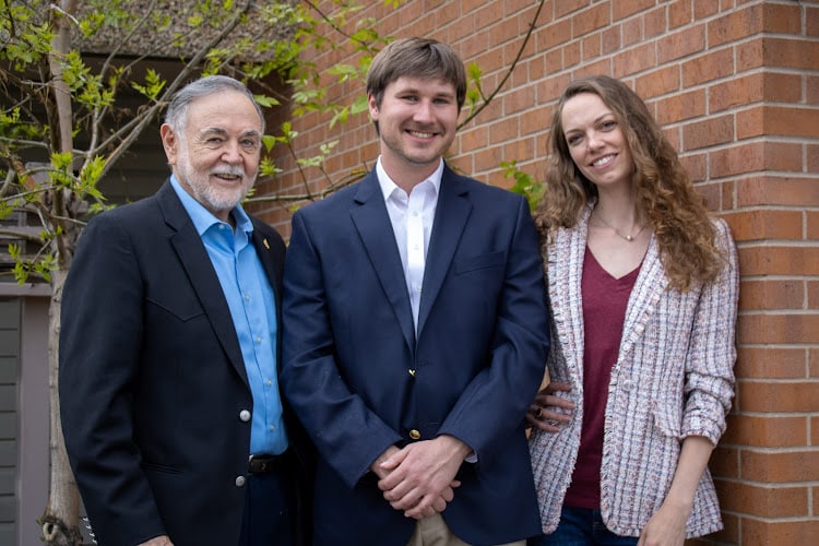 464040 wyoming trust attorney