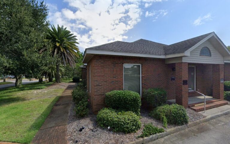 464052 wyrough law firm 768x480