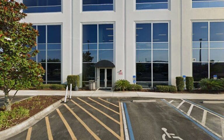 464483 yau law 768x480