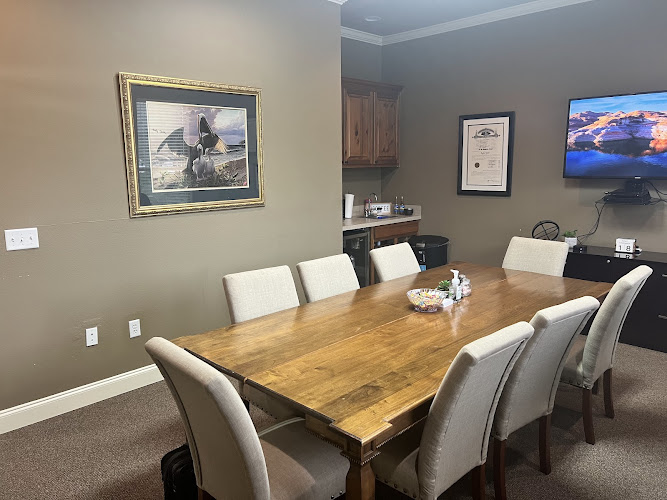 464659 yesseaux title and law llc