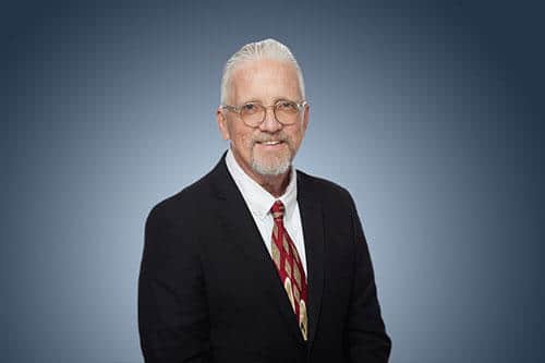 464713 yk law llp