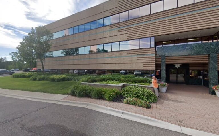 464819 yono associates 768x480