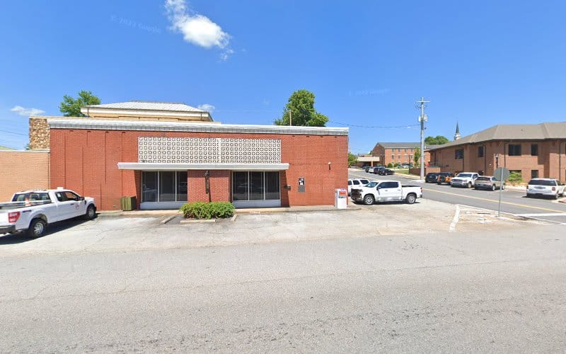 464861 york law llc