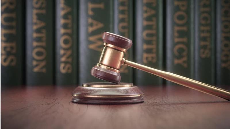 465055 young law firm pllc