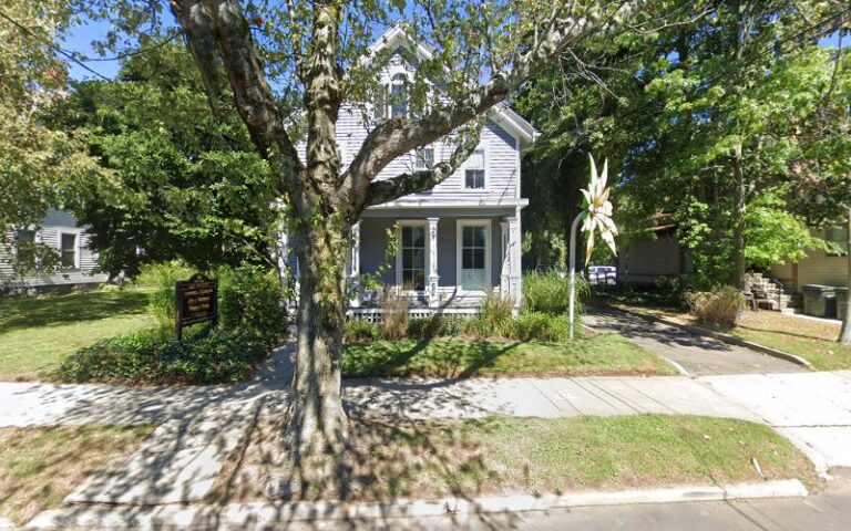 465104 young thomas j 768x480