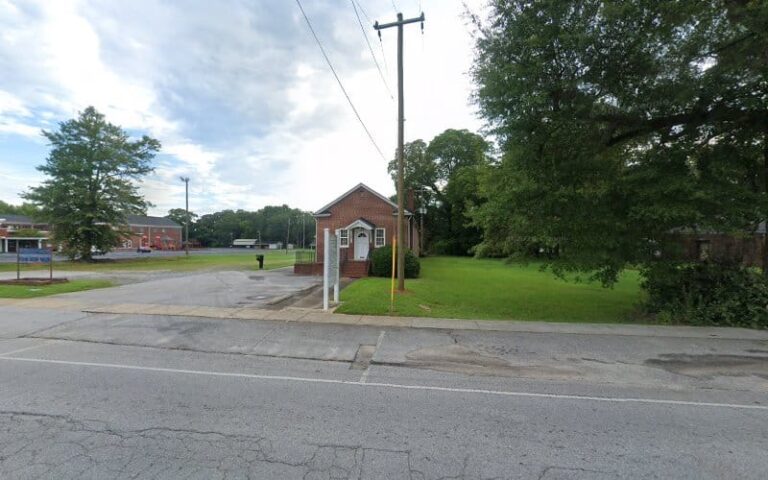 465241 younts melvin k 768x480