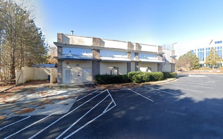 465282 your immigration lawyers 768x480