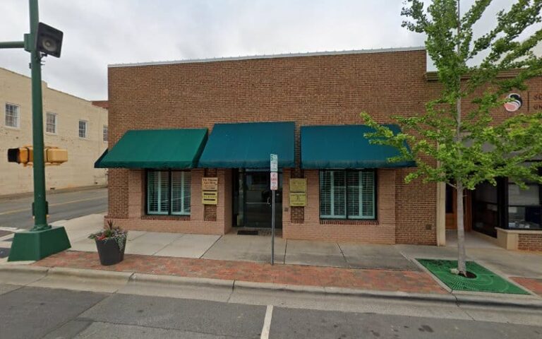 465499 zach jackson law 768x480