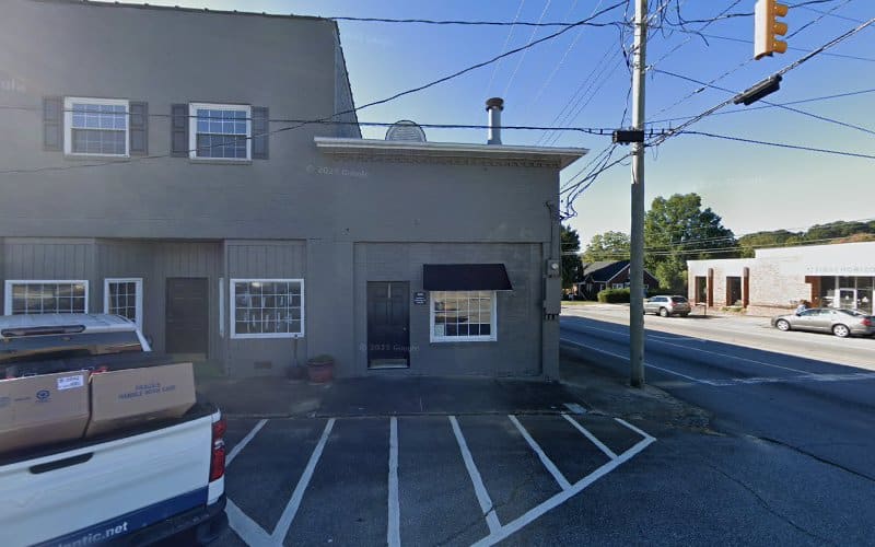 465581 zachary law offices