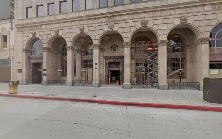 466338 zeutzius la bran 768x480