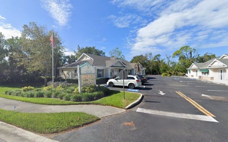 466773 zoecklein law manatee 768x480