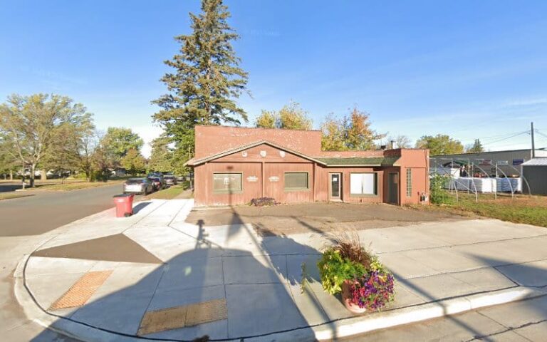 466978 zumbrunnen kathy atty 768x480